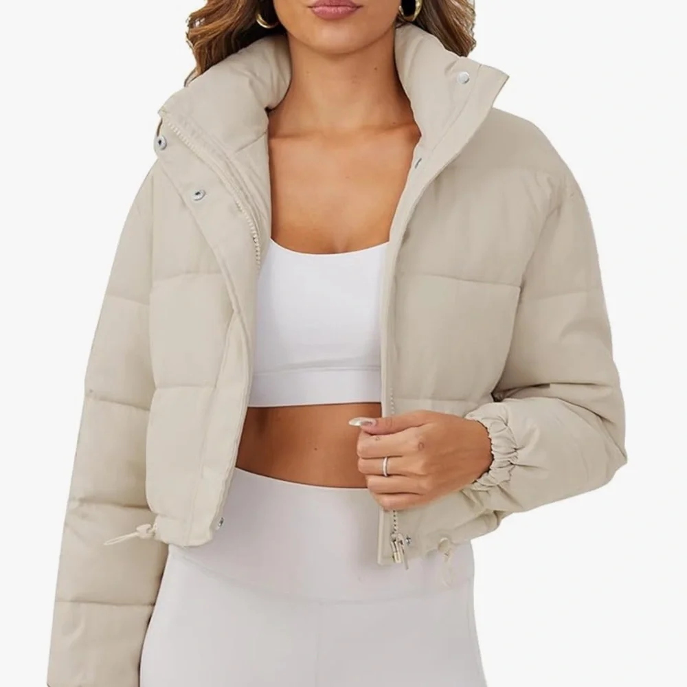 Cropped Puffer Jacket - Picture 5 of 8